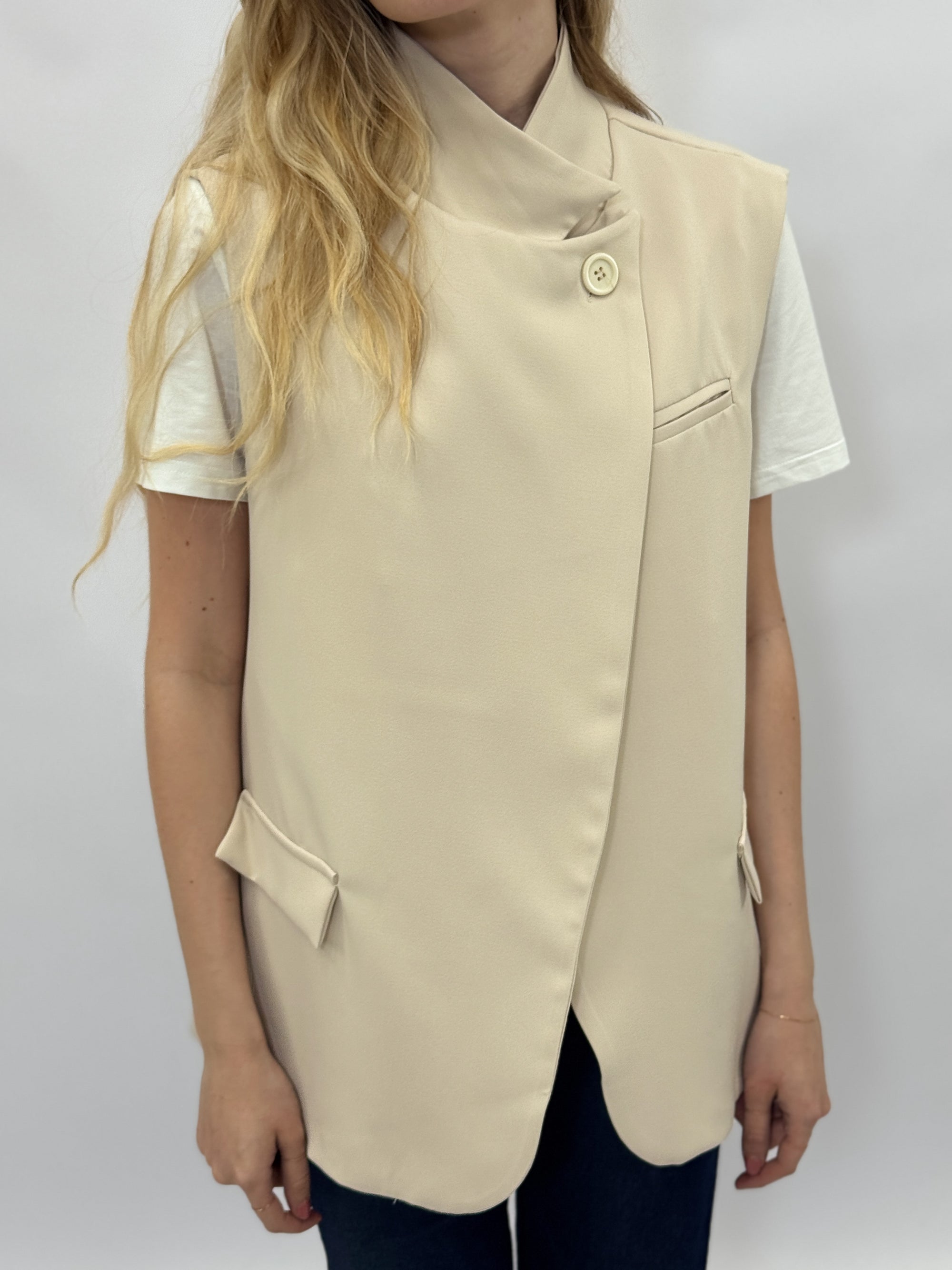 Gilet Donna Elegante con Collo Alto