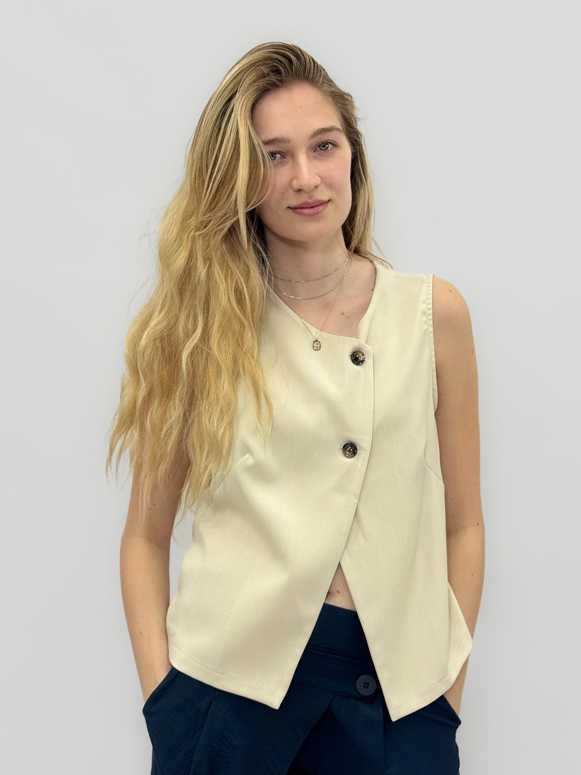 Gilet Donna Smanicato con Bottoni