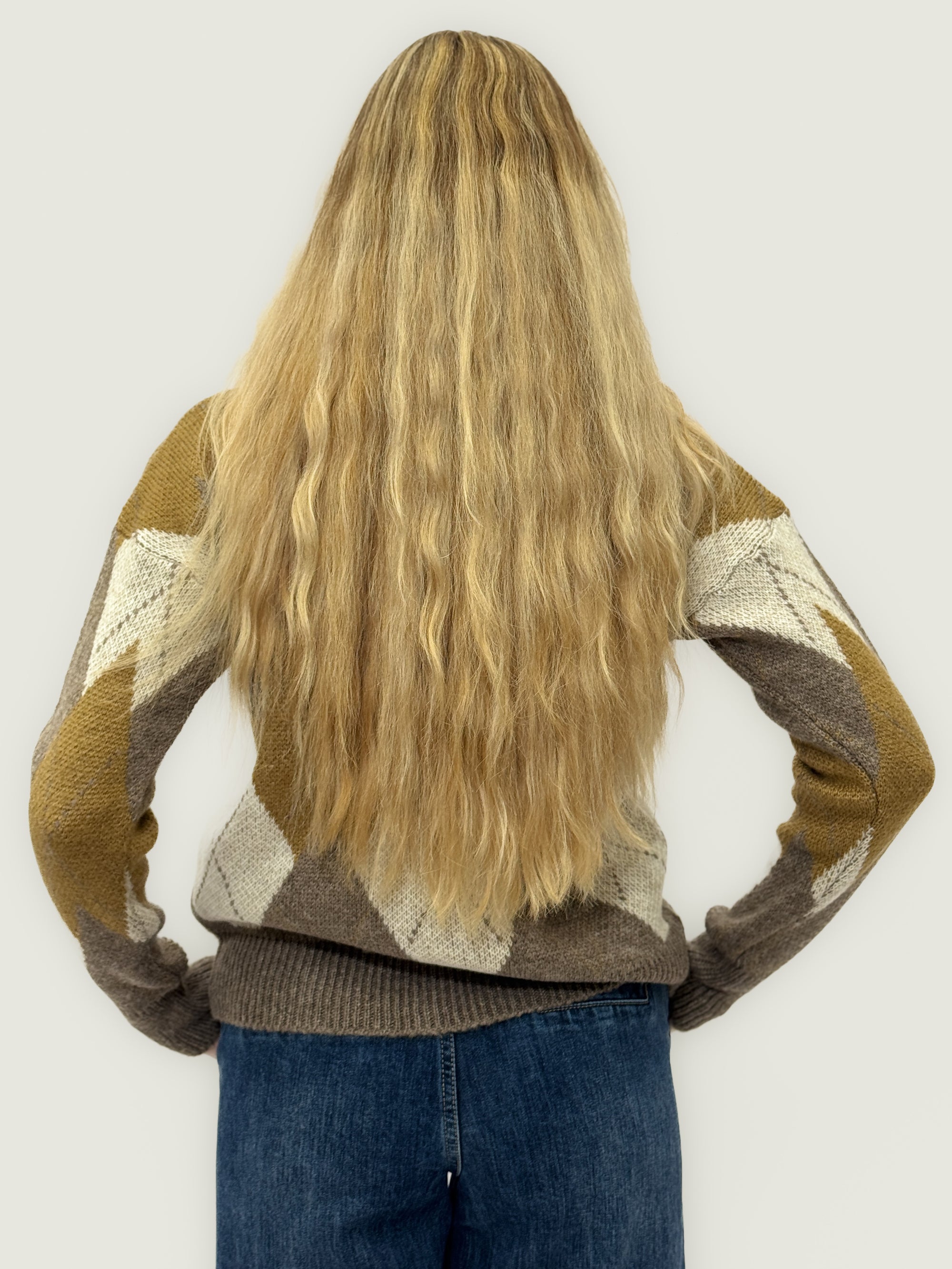 Maglione a Rombi Multicolor – Stile Classico &amp; Morbidezza