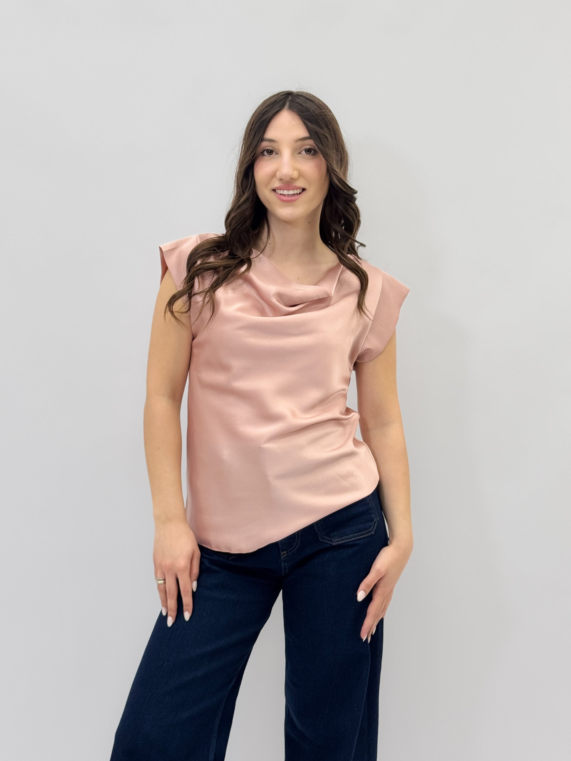 Maglia con scollo
