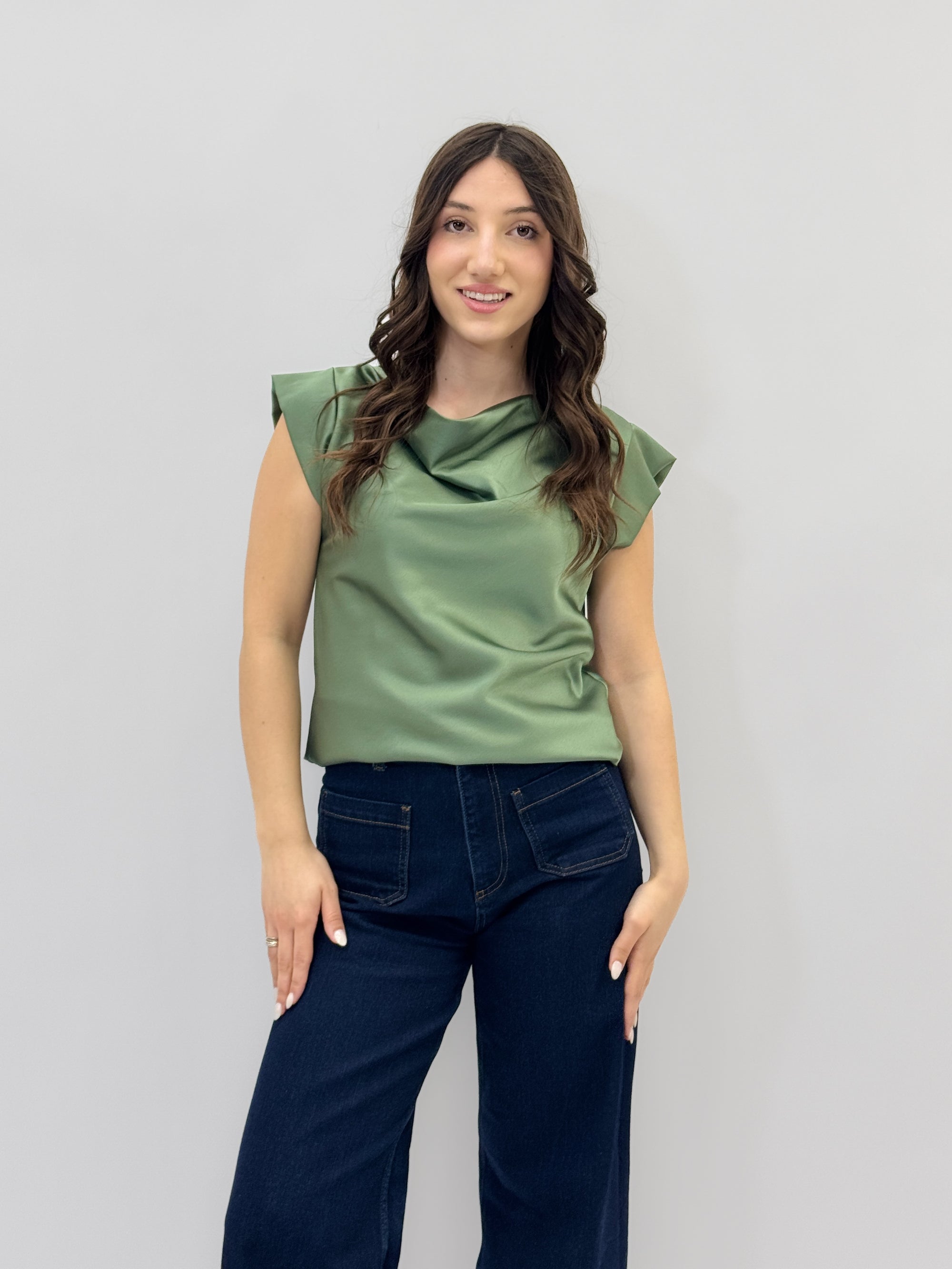 Maglia con scollo