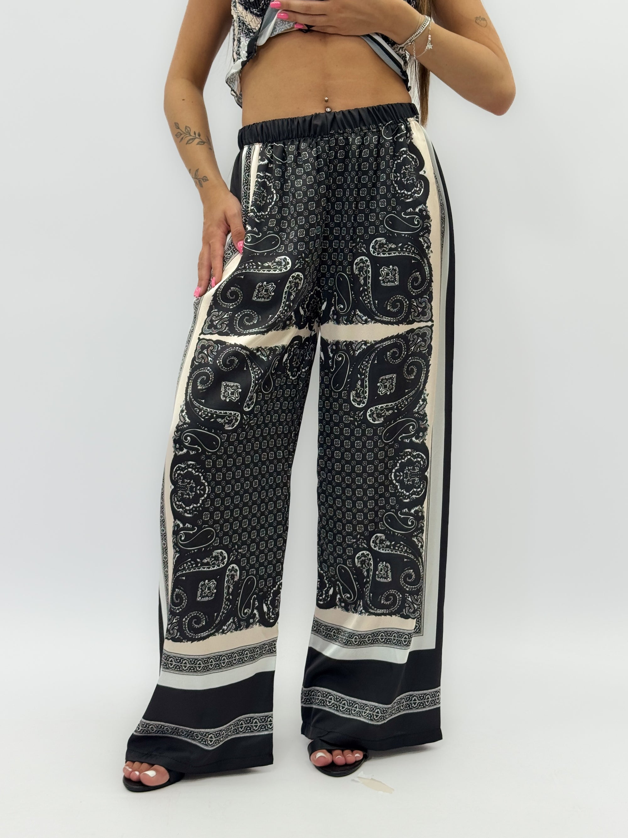 Completo top e pantalone