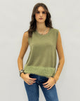Maglia gilet morbida con piume