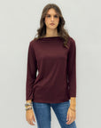 Maglia a maniche lunghe con scollo dritto