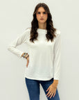 Maglia a maniche lunghe con scollo dritto