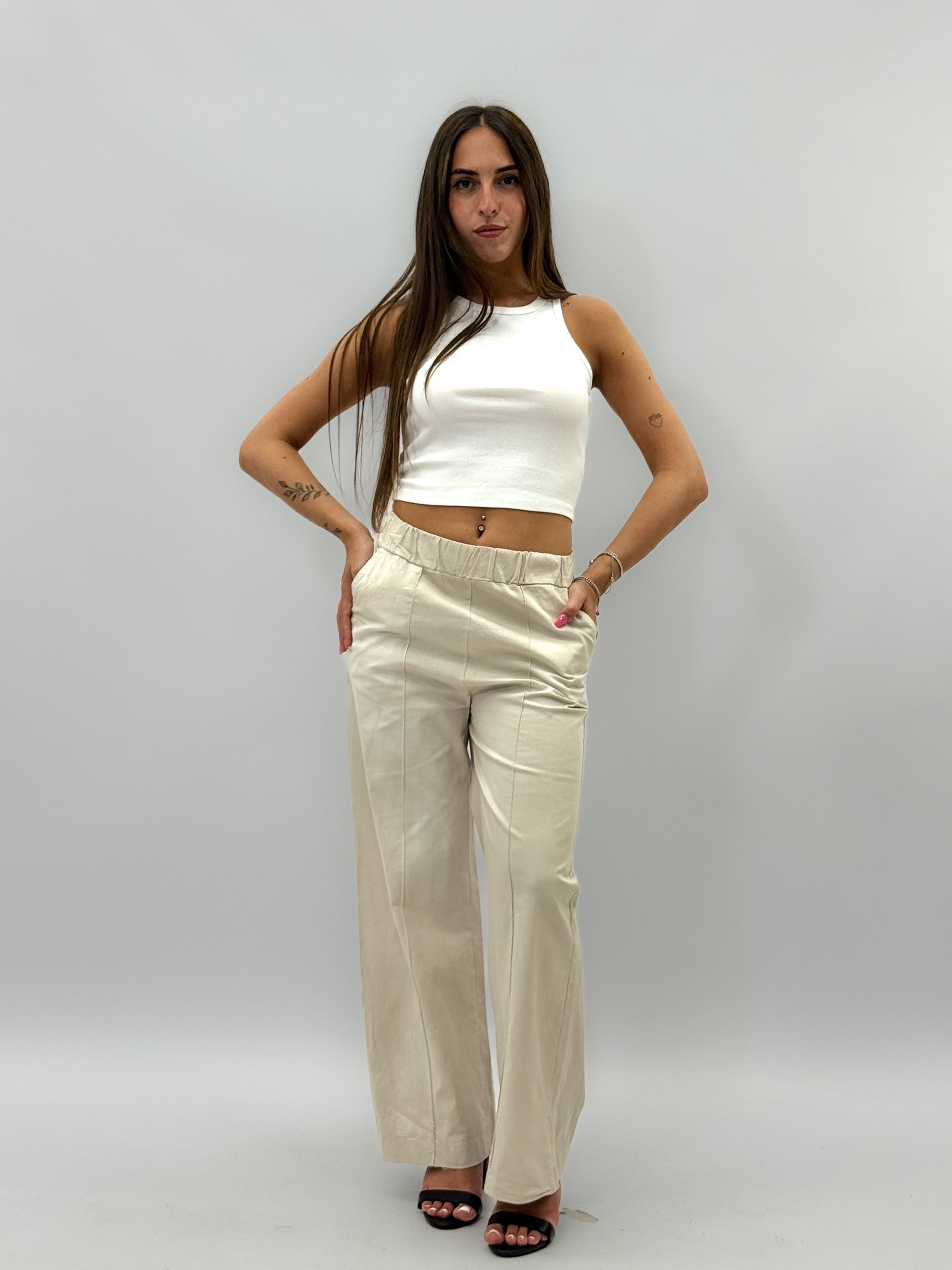 Pantaloni in cotone leggero tinta unita
