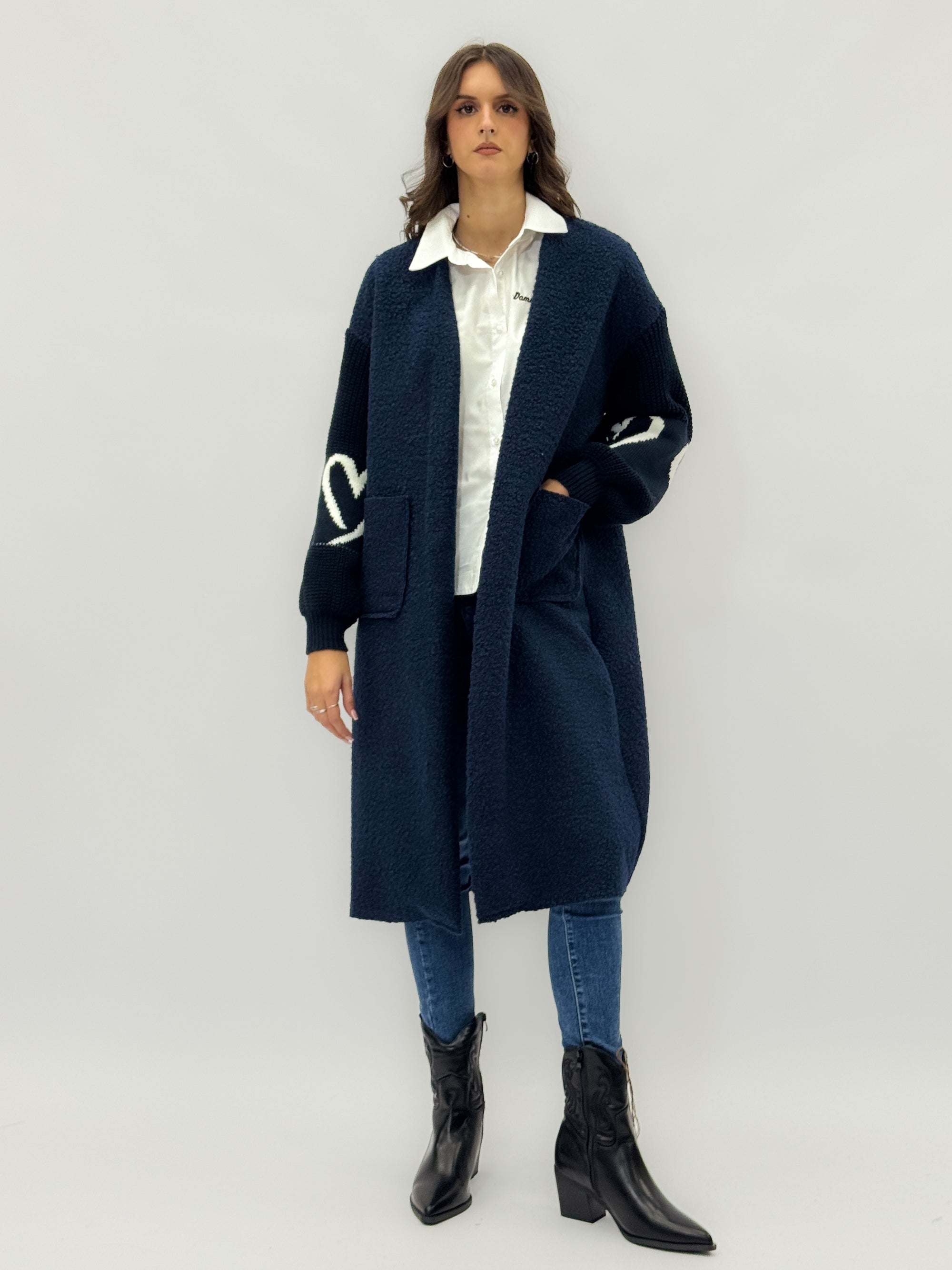 Cardigan lungo in teddy e maglia