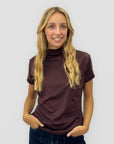 Maglia donna a manica corta con collo morbido