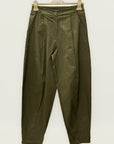 Pantaloni Donna con Pinces e Bottoni Laterali