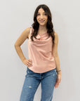 Maglia con scollo effetto seta