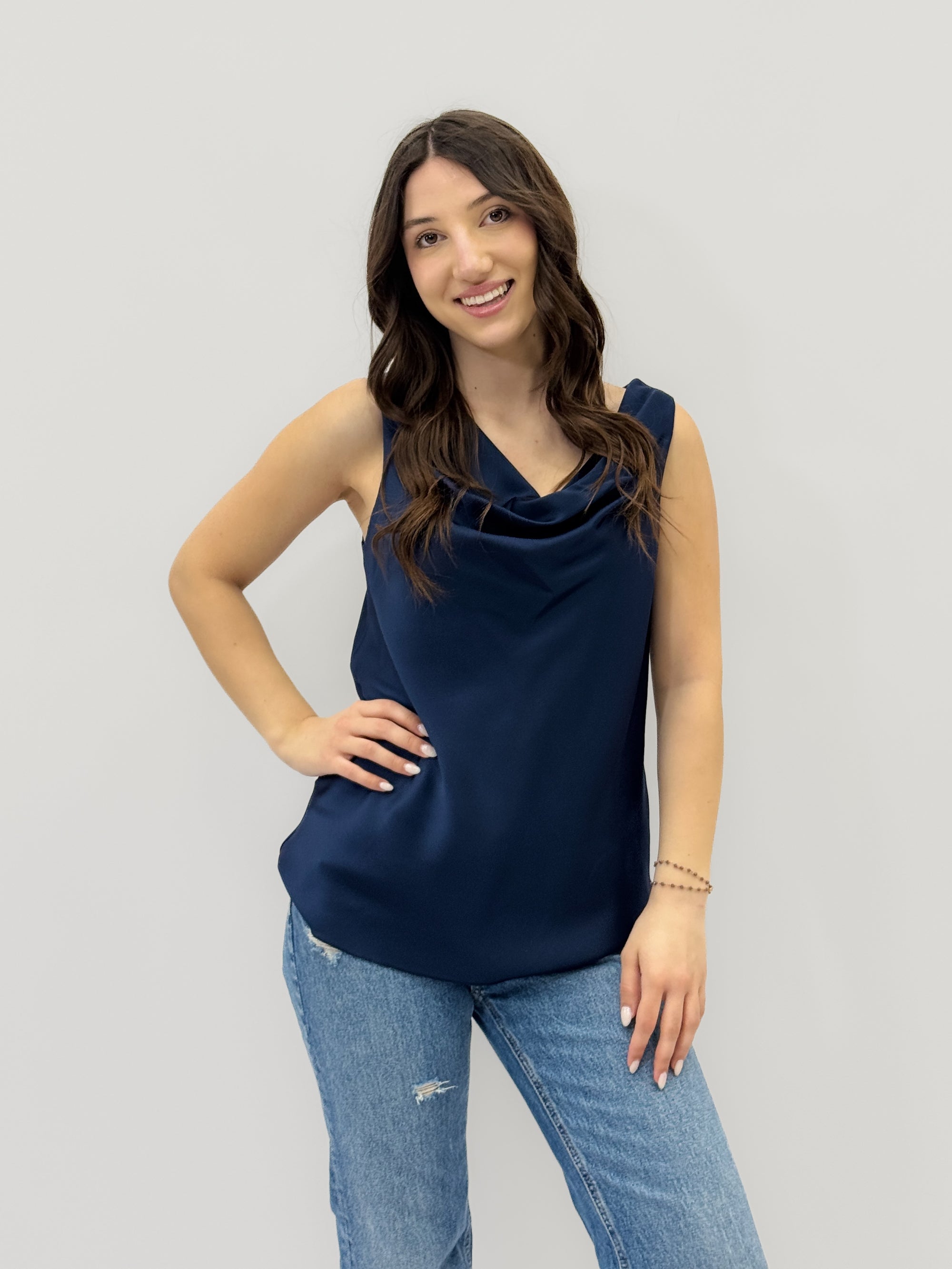 Maglia con scollo effetto seta