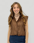 Camicia Smanicata con Bottoni