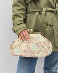 Pochette ricamata