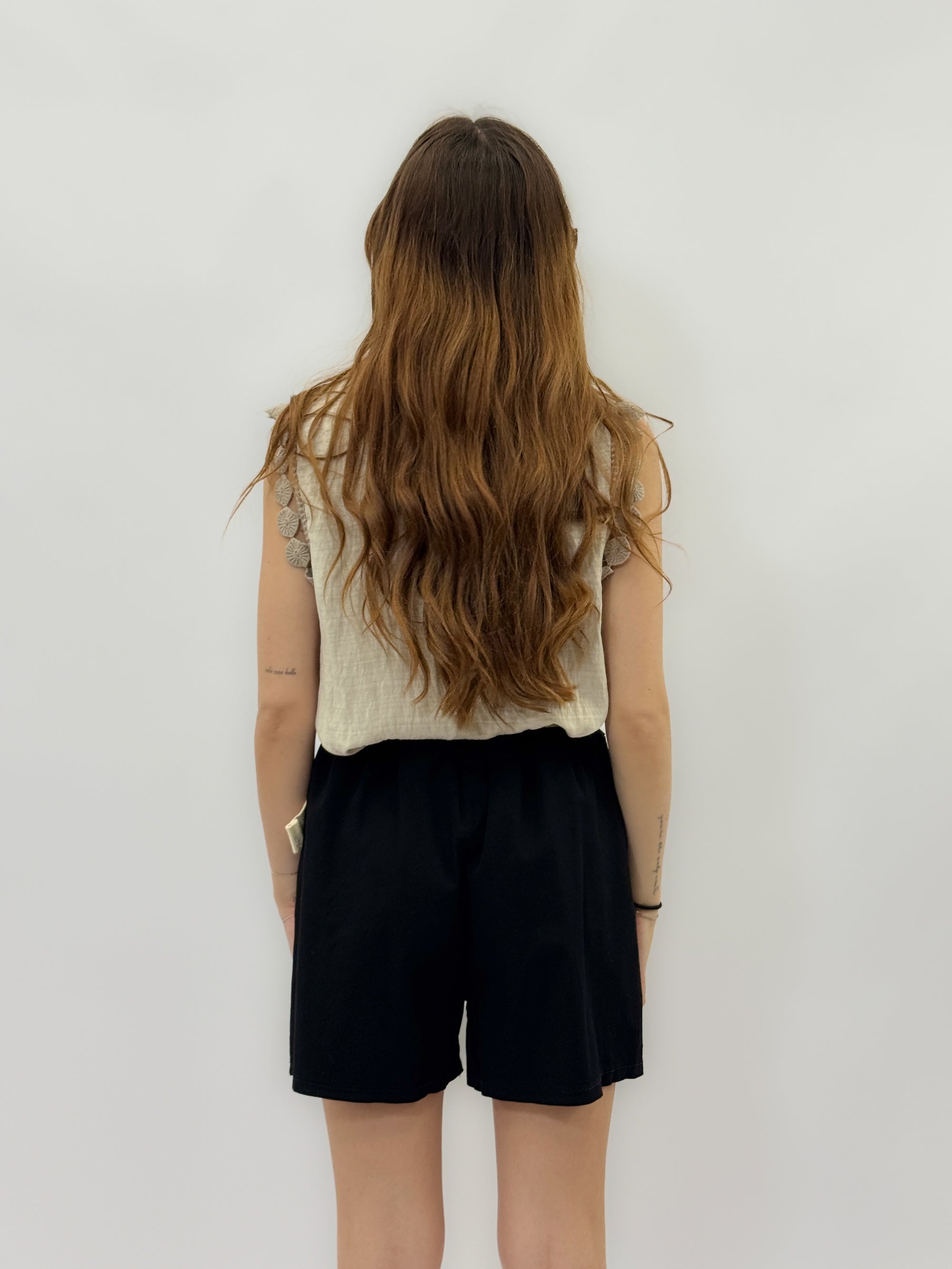 Pantaloncini in cotone con cintura