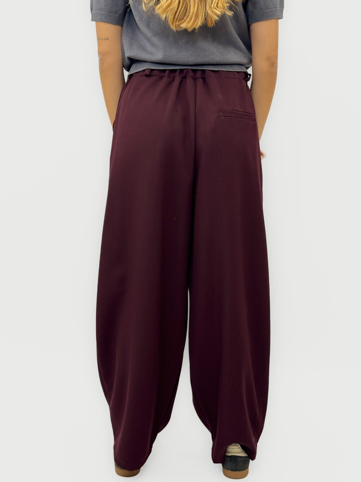 Pantalone Palazzo con Dettaglio Portafoglio