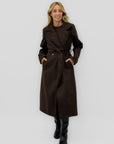 Cappotto lungo con cintura e dettagli - Eleganza e calore