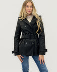 Trench corto con cintura