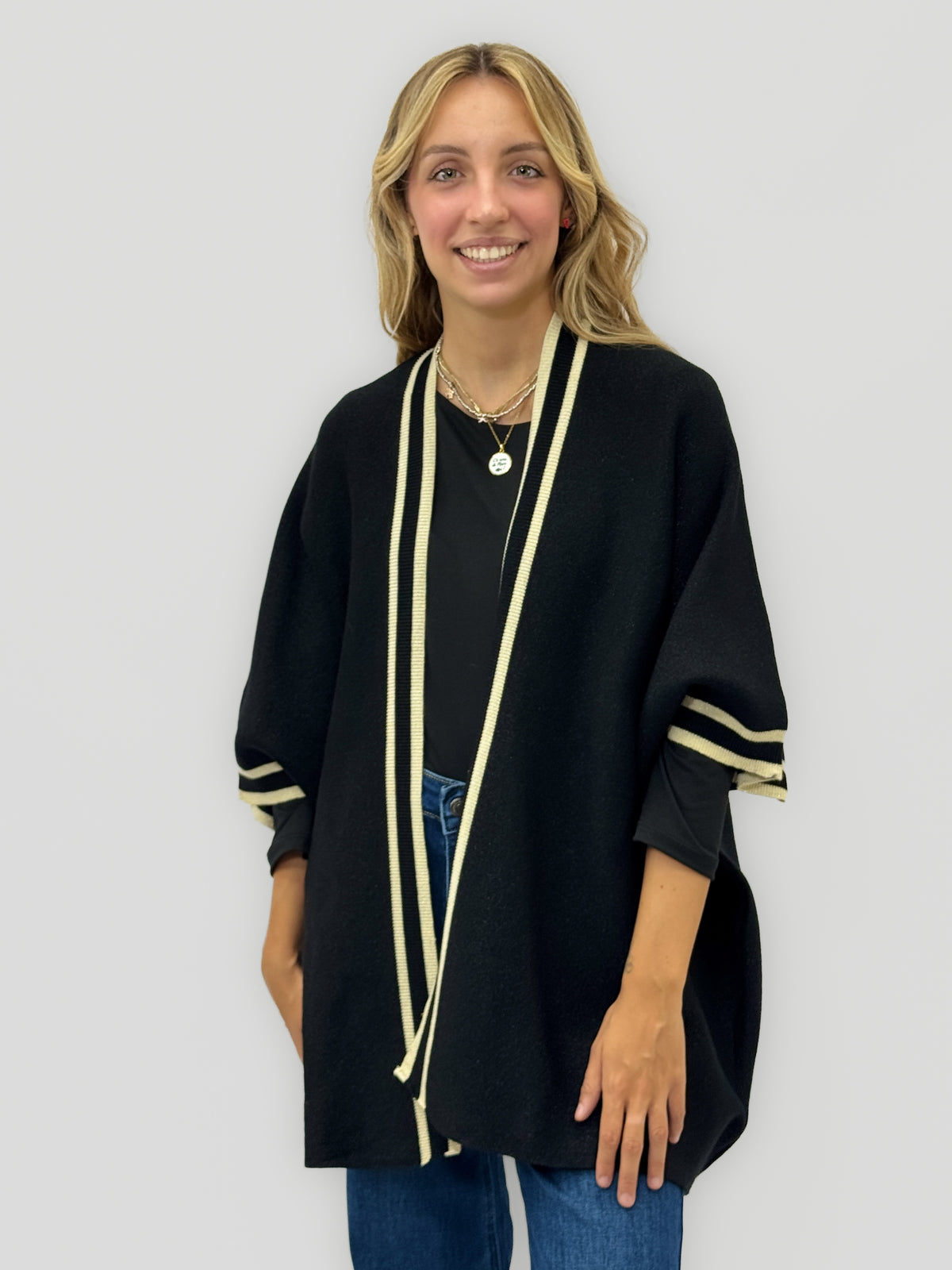 Cardigan Donna Oversize con Profili a Contrasto