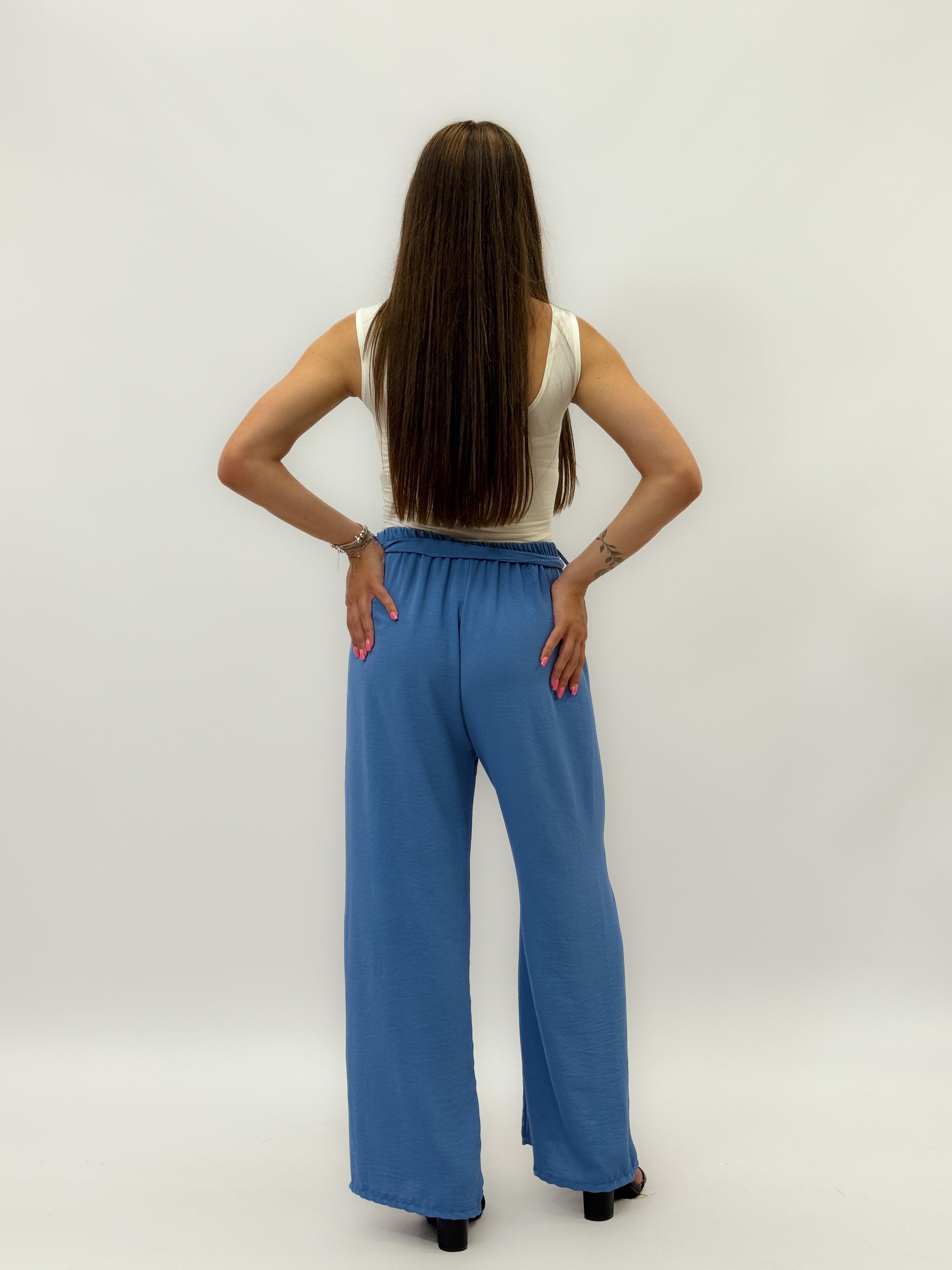 Pantaloni con fiocco