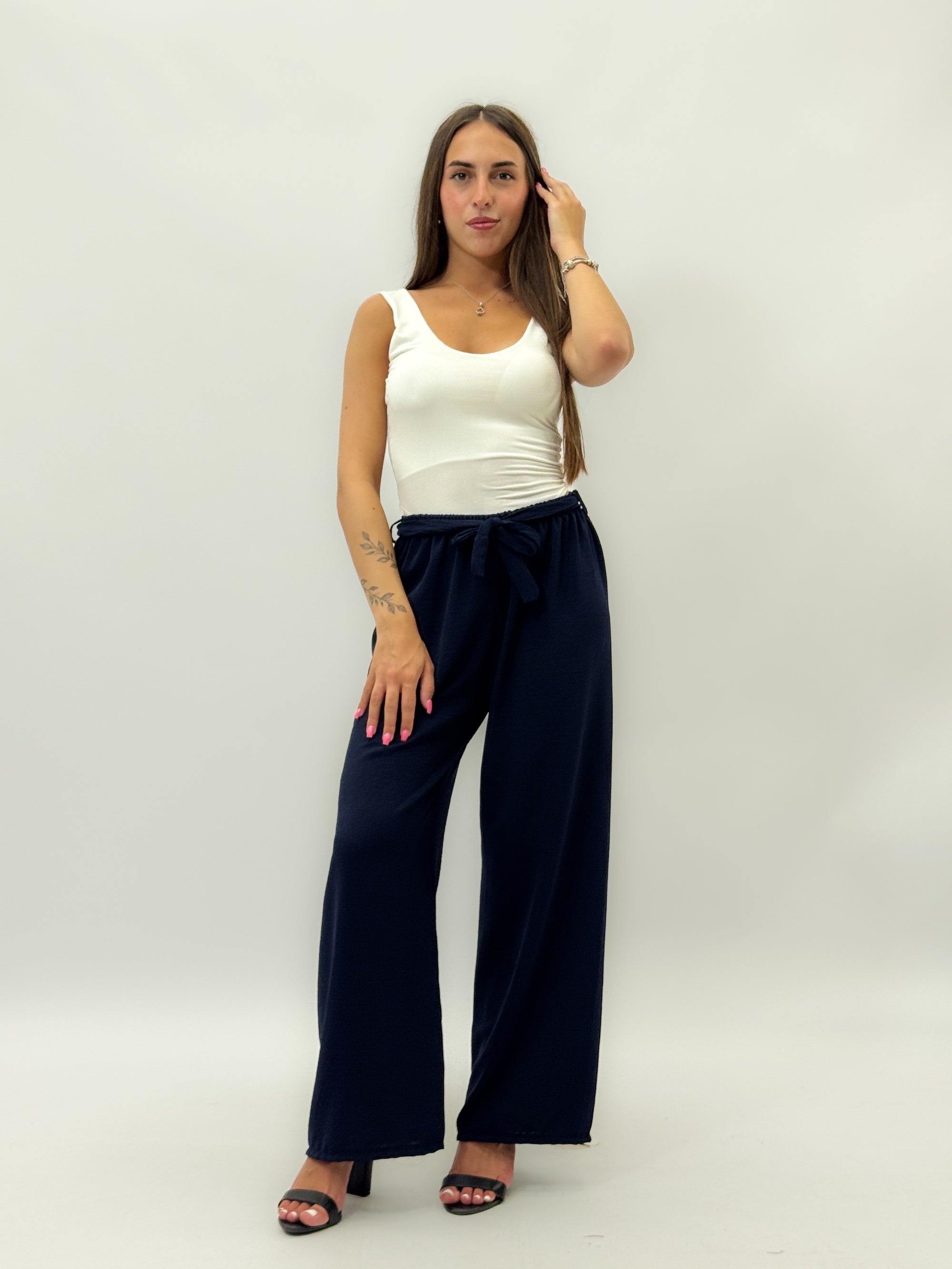 Pantaloni con fiocco