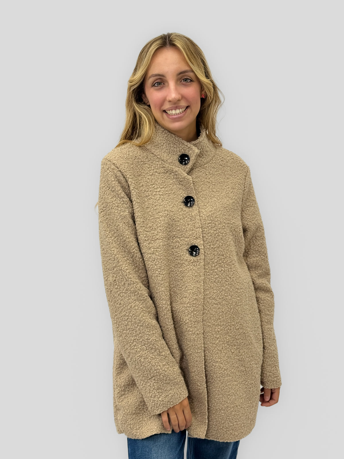 Cappotto Bouclé con Collo Alto e Bottoni Made in Italy