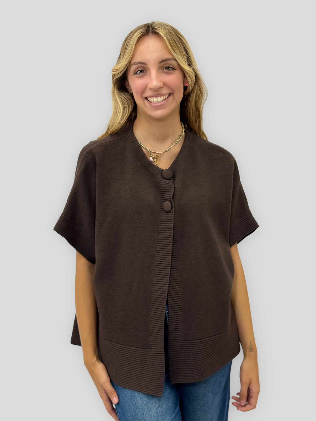Cardigan donna a mantella con bottoni