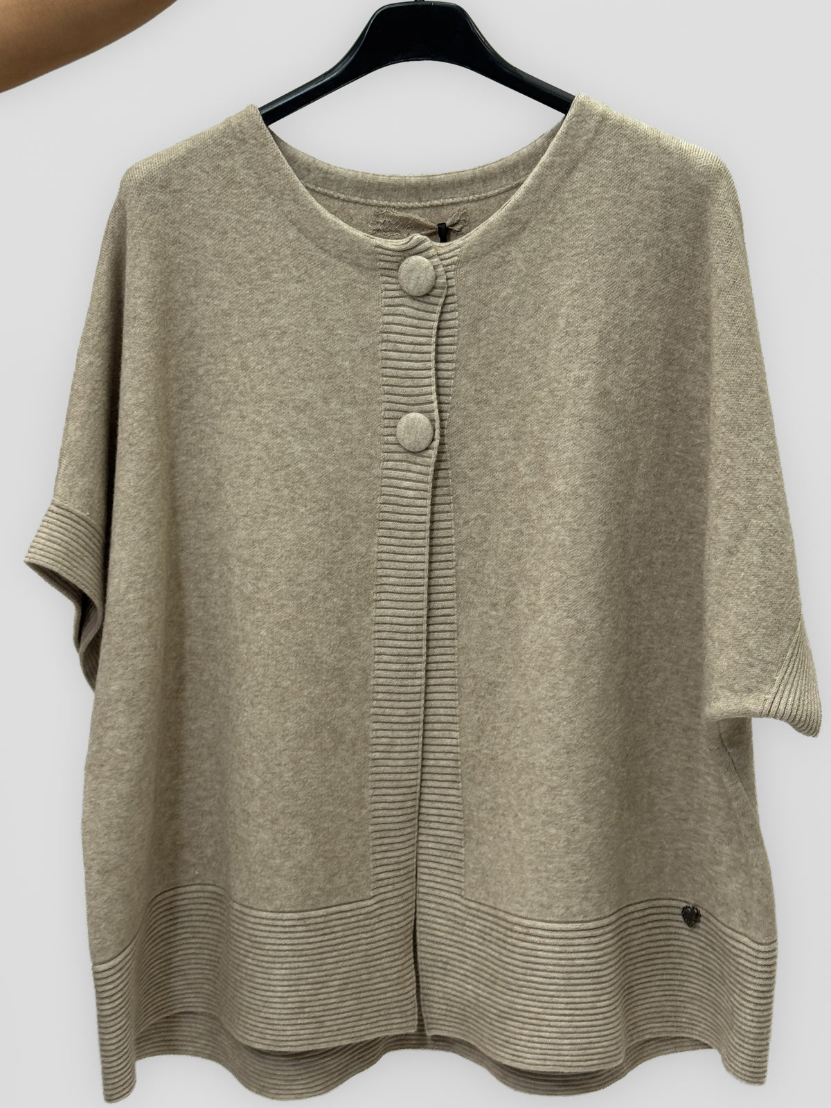 Cardigan donna a mantella con bottoni