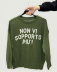 Maglione con Scritta “Non vi sopporto più!”