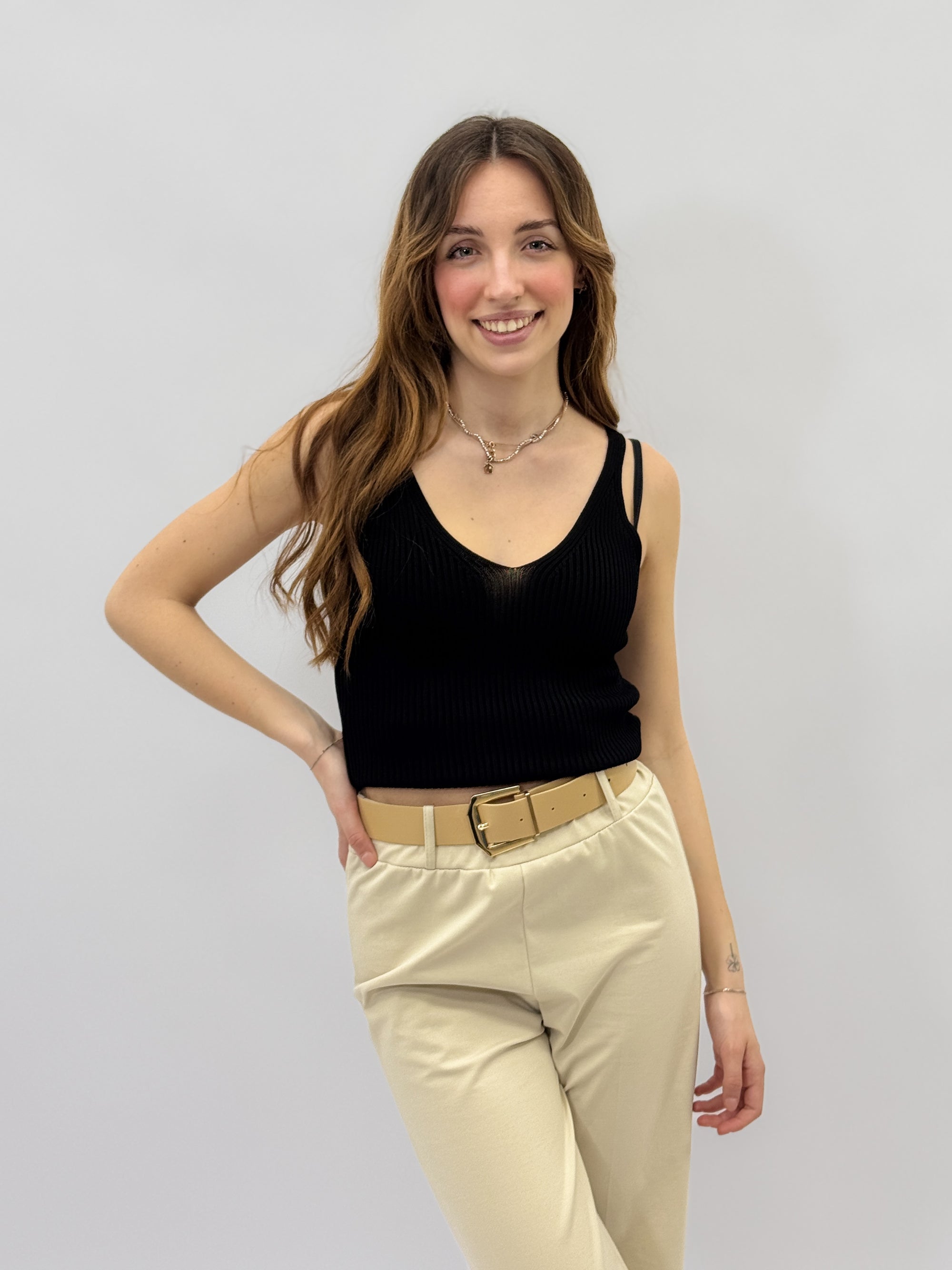 Canotta con scollo