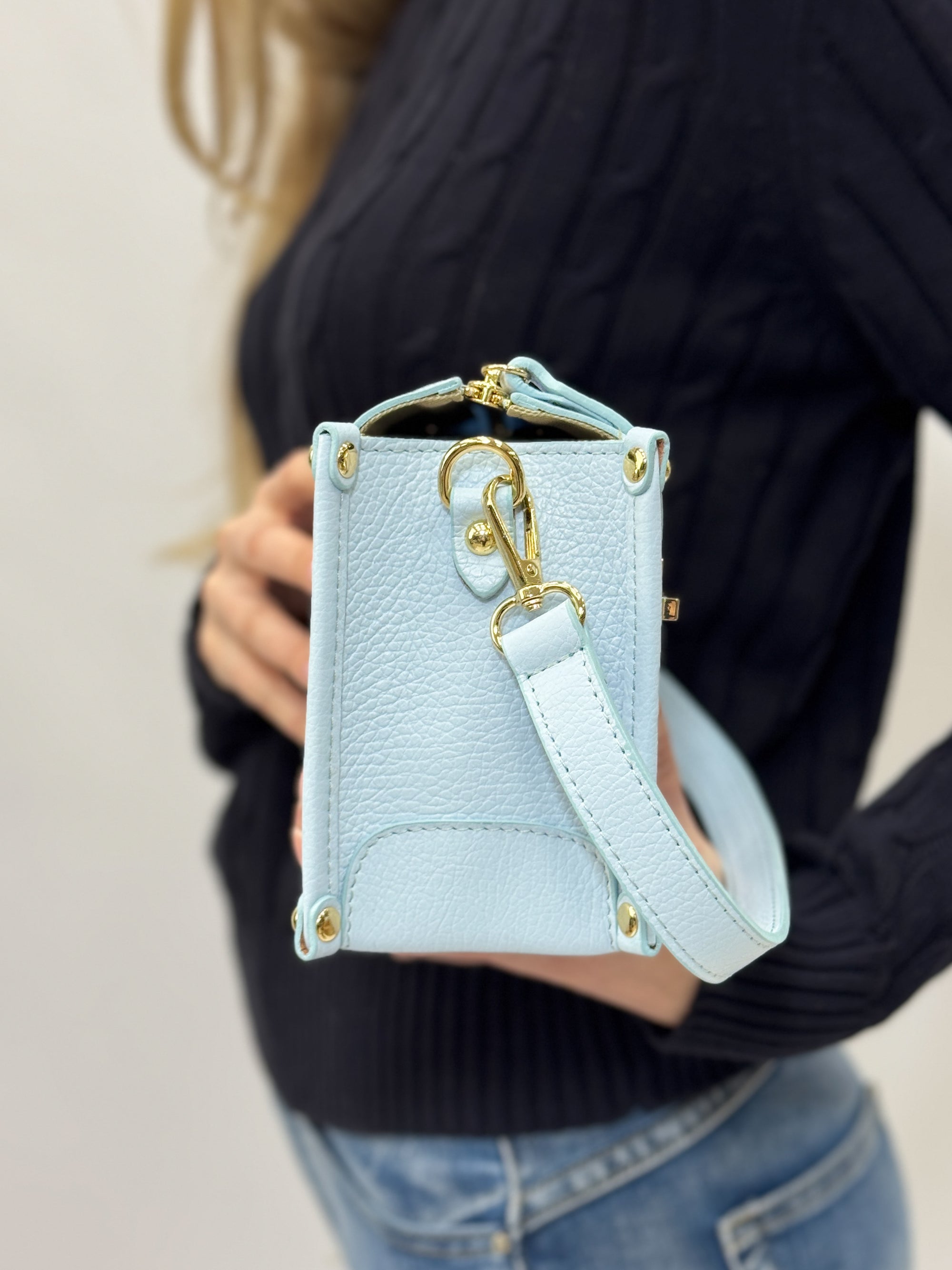Borsa Elena in Vera Pelle Beige con Dettagli Oro - Made in Italy