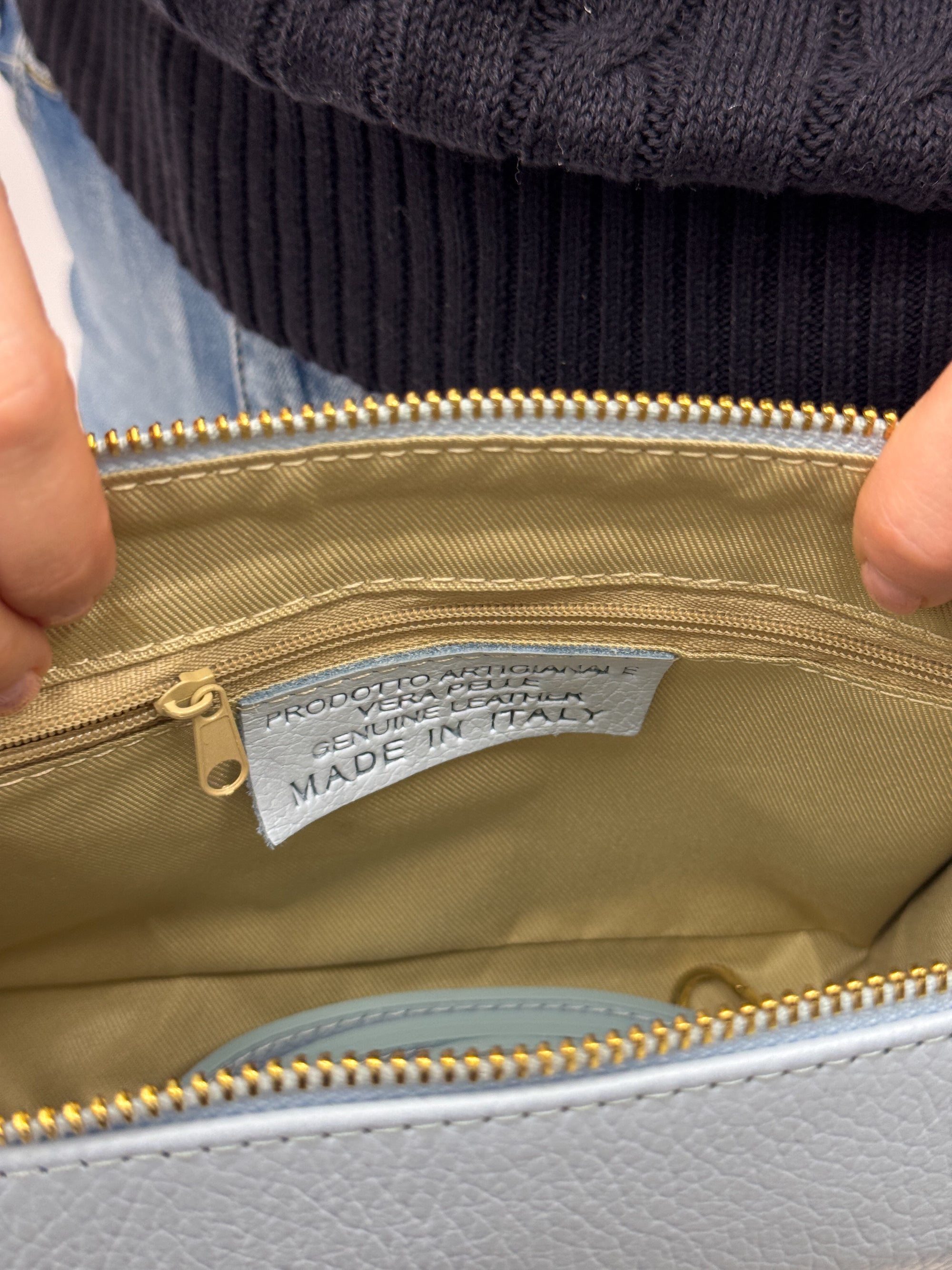 Borsa Elena in Vera Pelle Beige con Dettagli Oro - Made in Italy