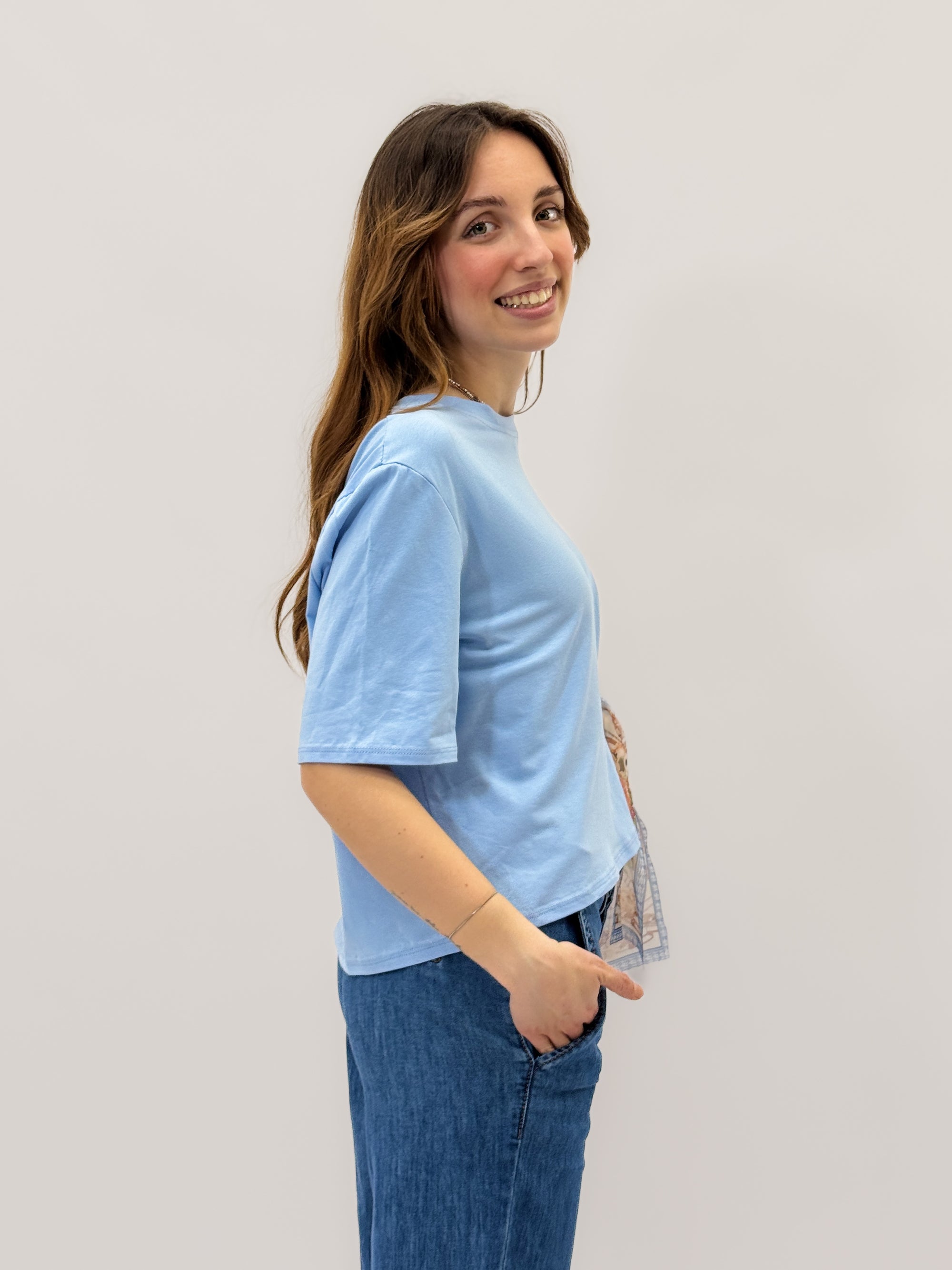 T-shirt con decorazione