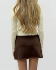 Gonna corta in suede plissettata – Stile chic e femminile