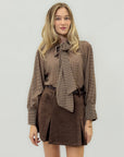 Gonna in suede con cintura – Morbida e versatile