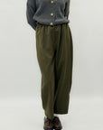 Pantaloni ampi con vita elasticizzata