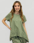 Completo con Maglia e Pantalone Ampio