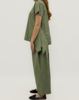 Completo con Maglia e Pantalone Ampio