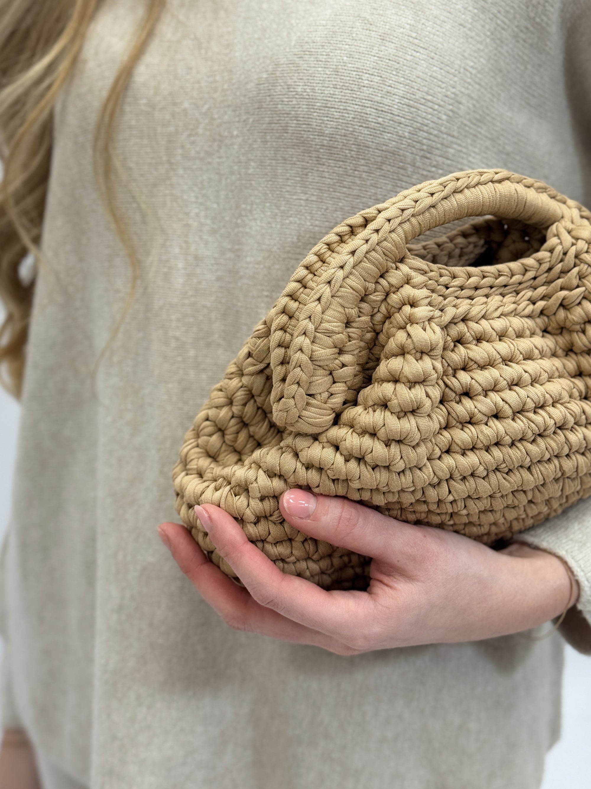 Borsa Crochet – Eleganza Artigianale Made in Italy