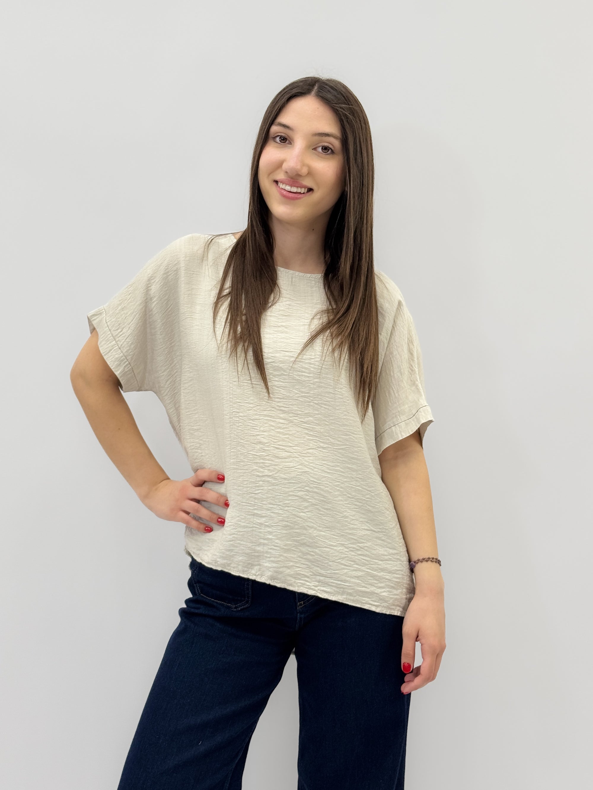 T-shirt taglia comoda con dettaglio dietro