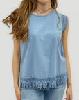 T-shirt con Pizzo sul Fondo