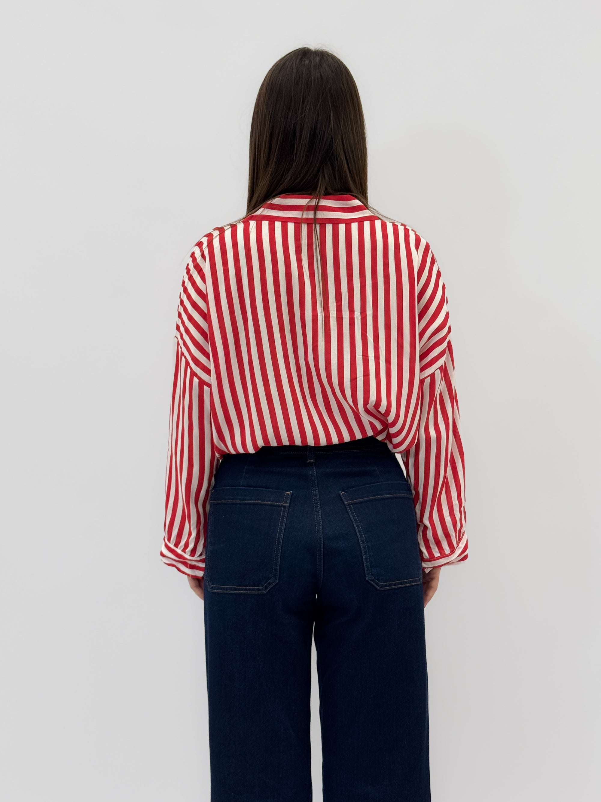 Camicia leggera taglia comoda a righe