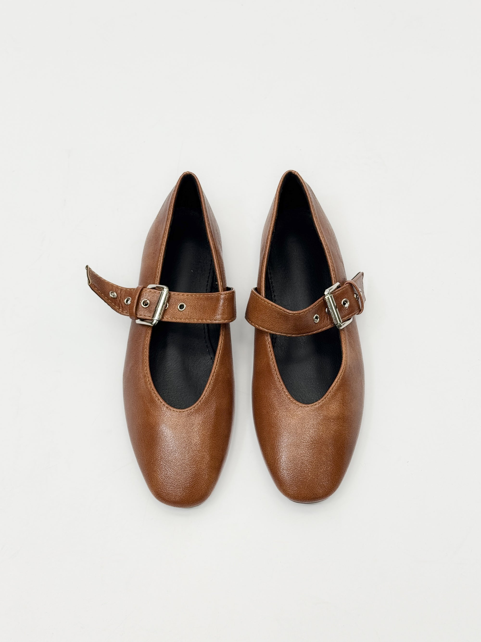 Mary Jane con cinturino e fibbia regolabile