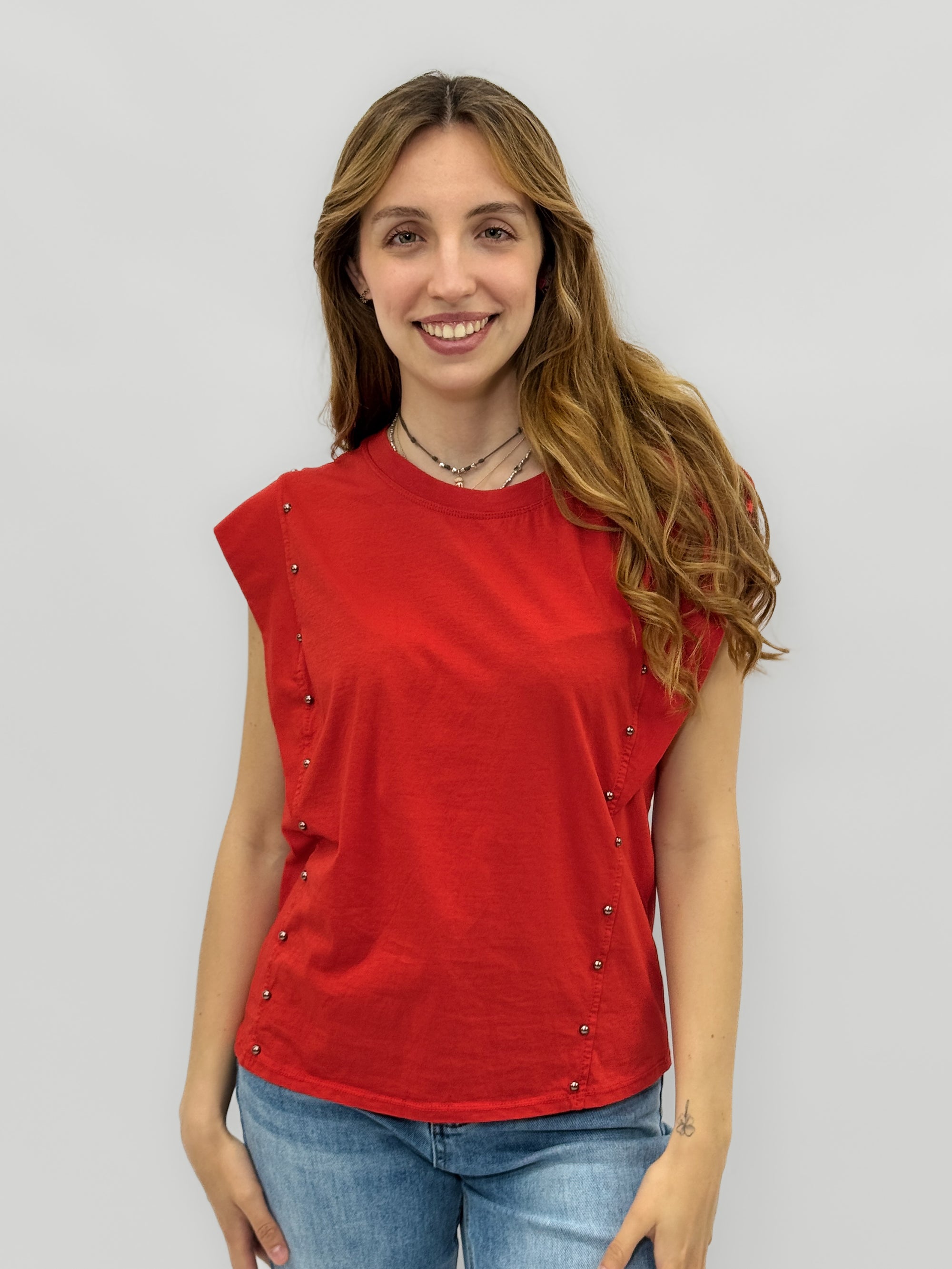 T-shirt con Borchie Laterali
