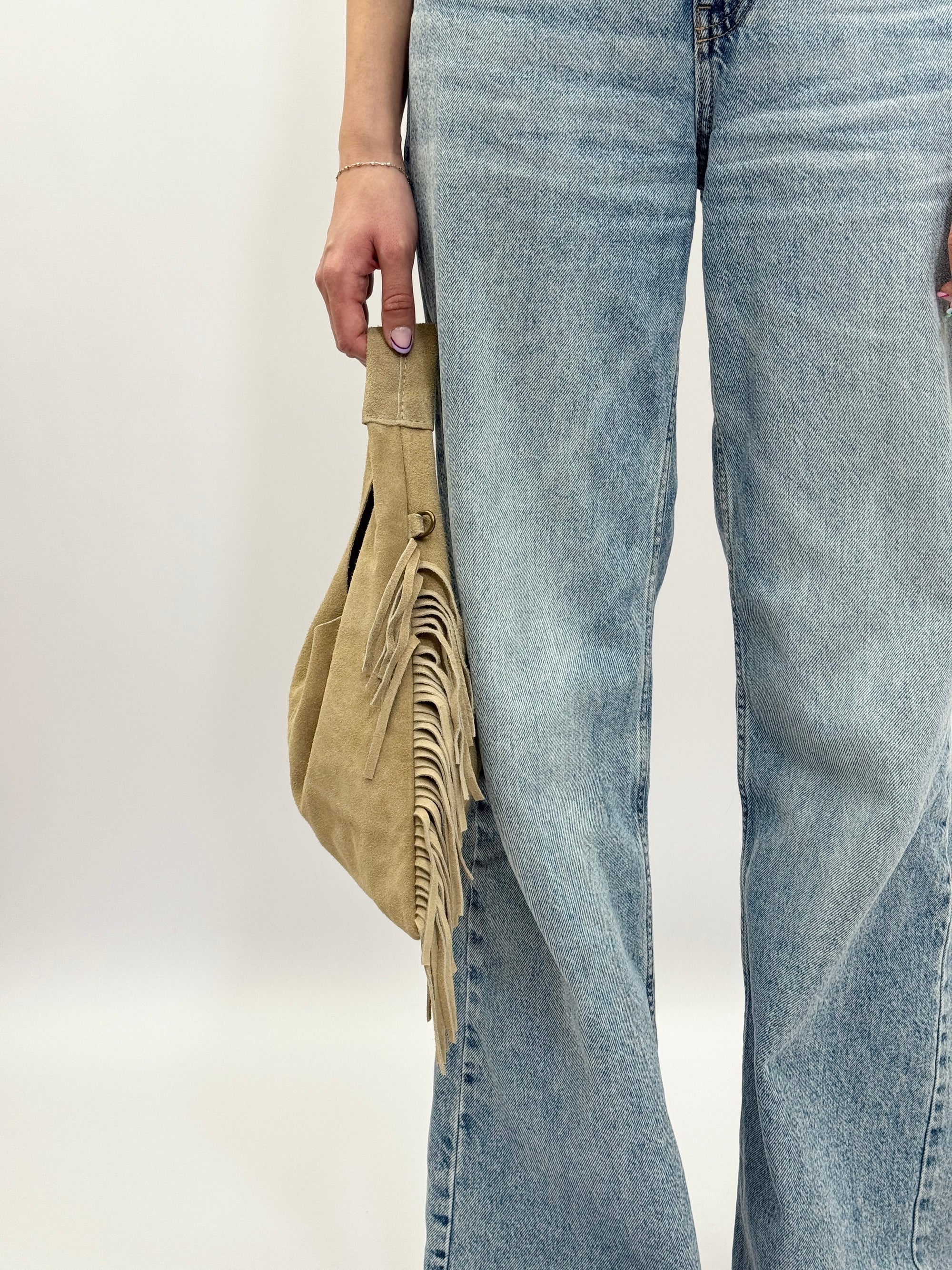 Borsa hobo in vera pelle scamosciata con frange - Made in Italy
