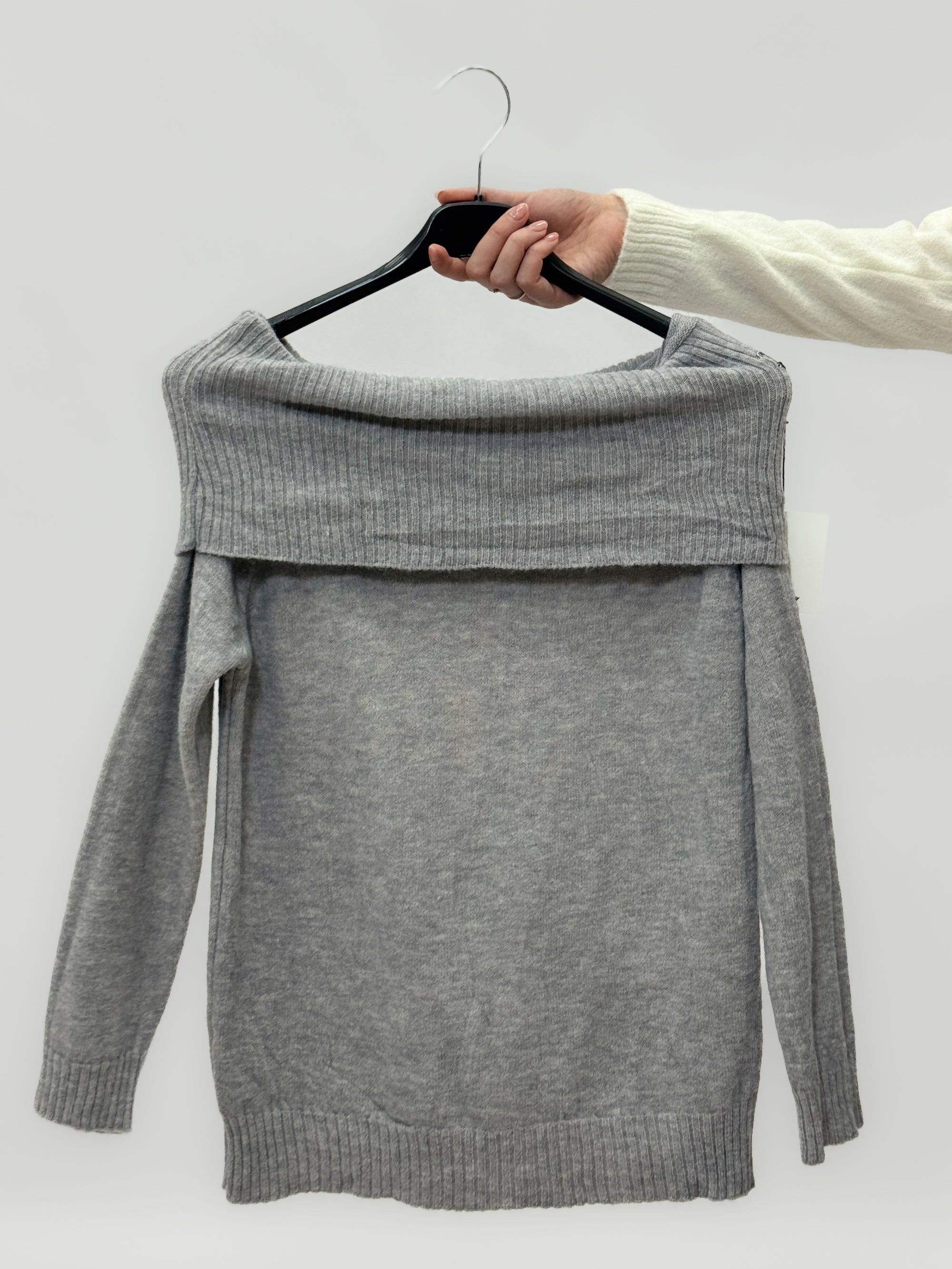 Maglia Off Shoulder in Maglia Morbida