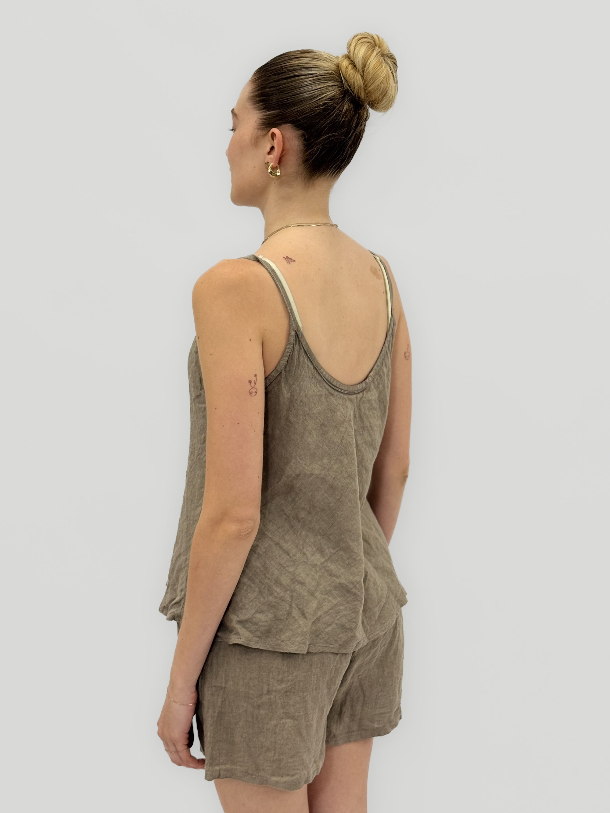 Pantaloncini a Vita Alta in 100% lino