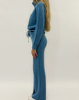 Completo in maglia con dolcevita morbido - Comfort e stile invernale
