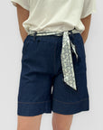 Bermuda Denim con Foulard in Vita