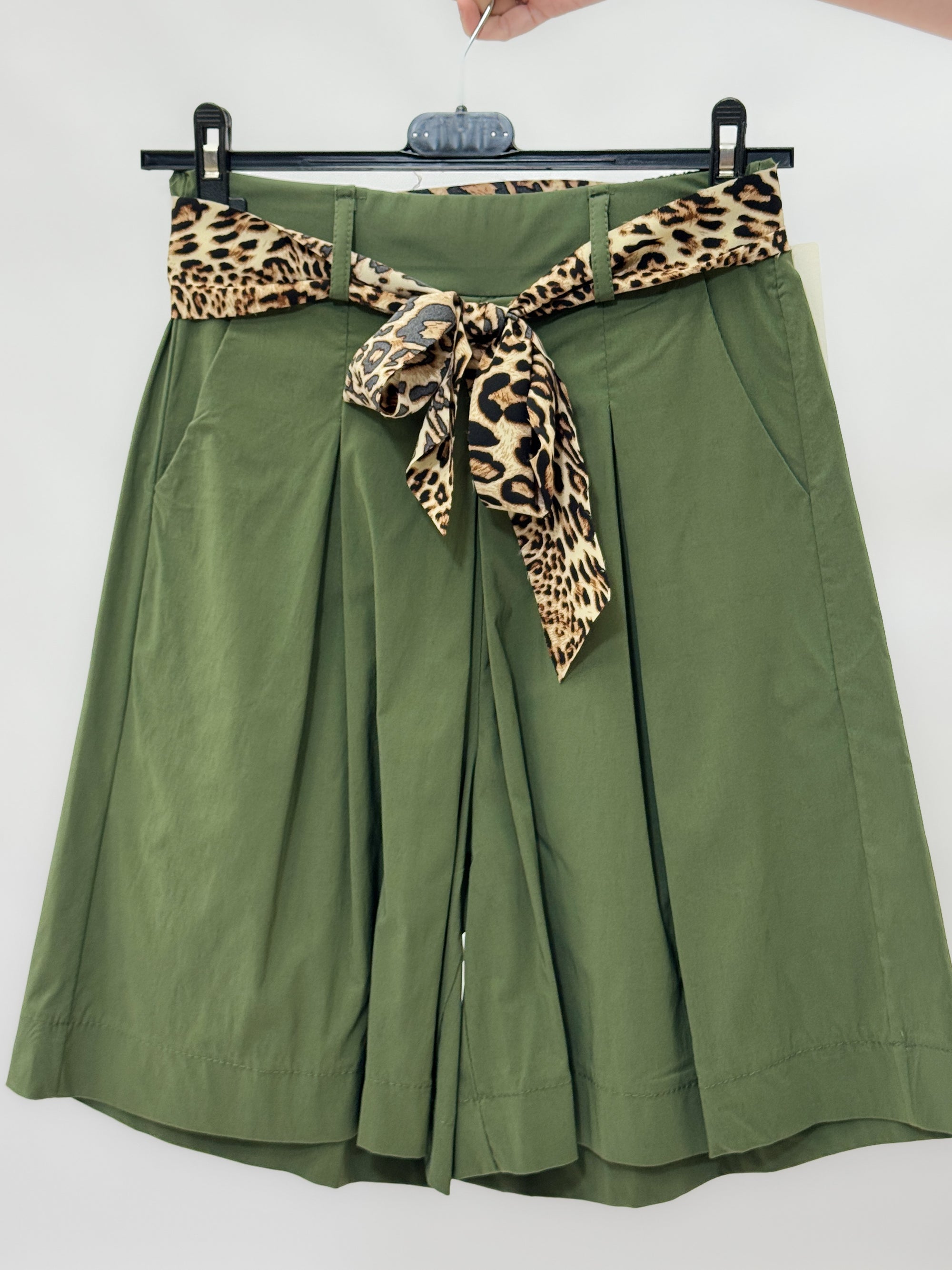 Bermuda con Cintura Animalier