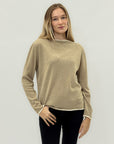 Maglia con bordi a contrasto – Lana e cashmere per un comfort raffinato